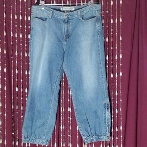 NWOT Size 16 Vintage Gap Low Rise Cropped Jeans with Zipper and Button Legs